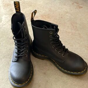 Dr Martens AirWair US size 5, EU 36